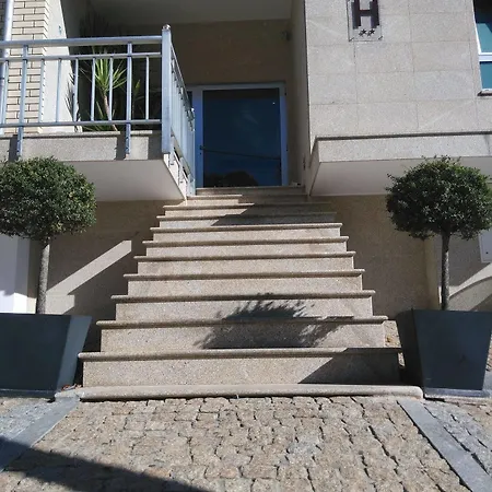 Dom Hotel